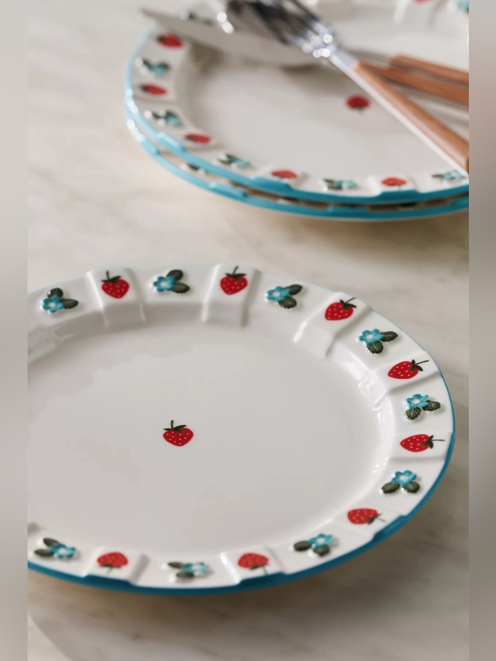 NEW Anthropologie Tilly Stoneware Dessert Plate Strawberry Turquoise